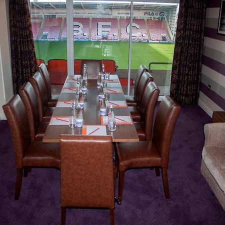 Blackpool Football Club Stadium Hotel, A Member Of Radisson Individuals Extérieur photo