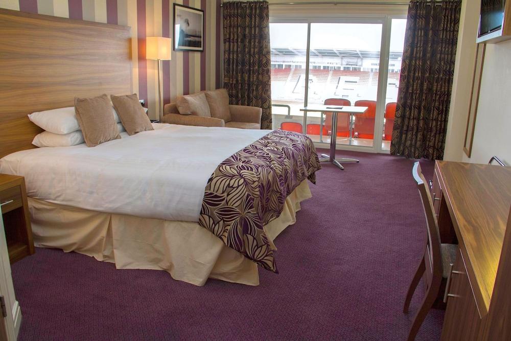 Blackpool Football Club Stadium Hotel, A Member Of Radisson Individuals Extérieur photo