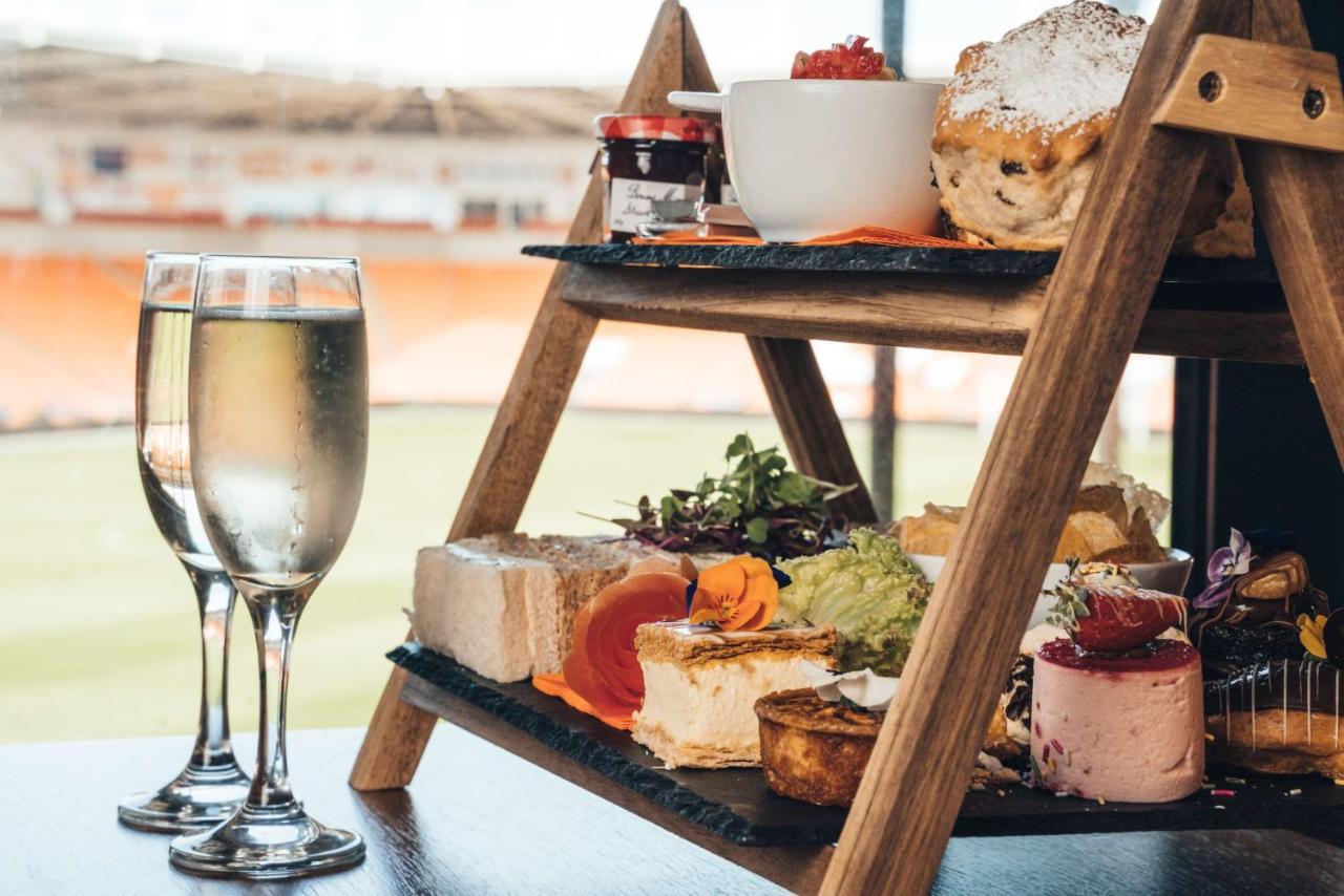 Blackpool Football Club Stadium Hotel, A Member Of Radisson Individuals Extérieur photo