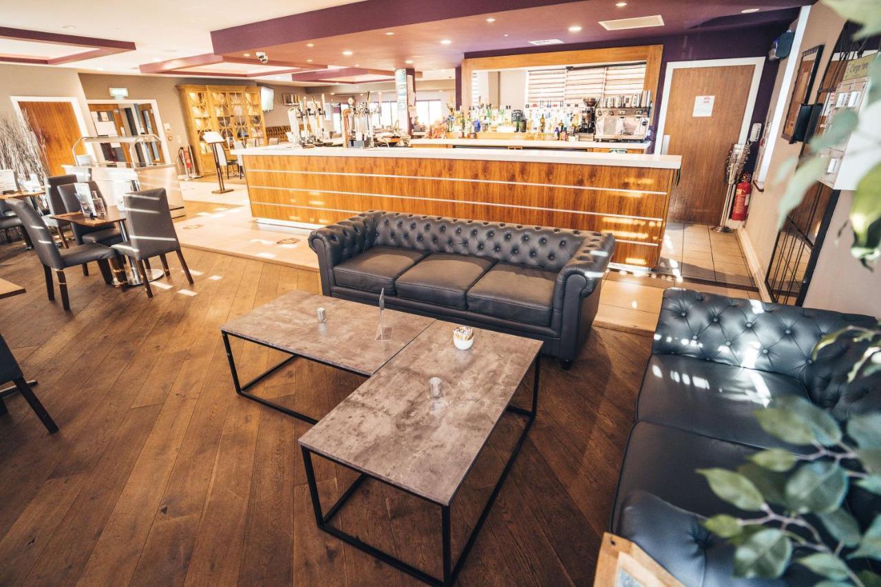 Blackpool Football Club Stadium Hotel, A Member Of Radisson Individuals Extérieur photo