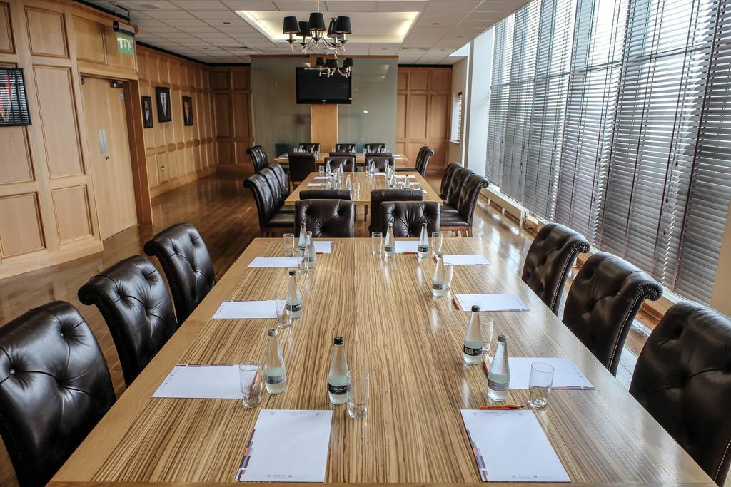 Blackpool Football Club Stadium Hotel, A Member Of Radisson Individuals Extérieur photo